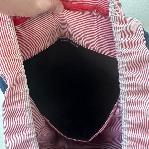 Herschel navy drawstring backpack with brown straps — clean, ready to use - Picture 10 of 11